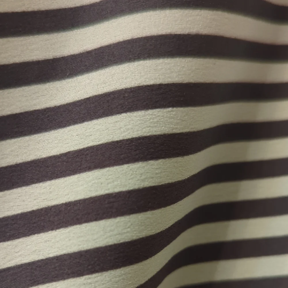 Ann Taylor Striped Top Capsule Wardrobe Classic Office Wear - Picture 6 of 6